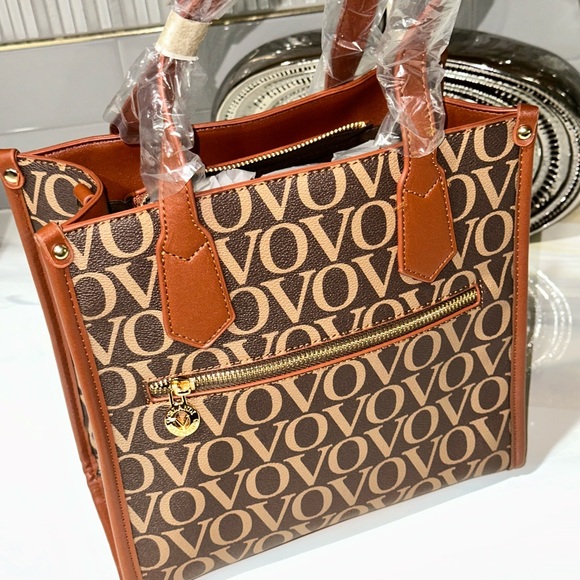 Leather Shopper Tote - Picture 4 of 8